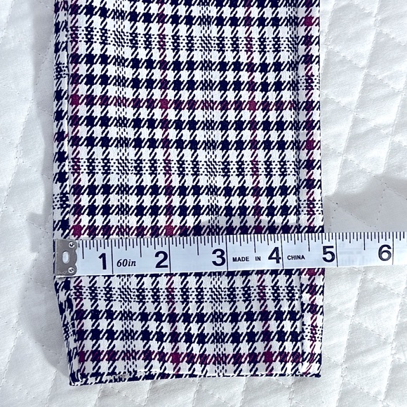 Michael KORS Pull On Stretch Pants. Ankle/Cropped. Black & Burgundy on White. SM - Picture 6 of 10